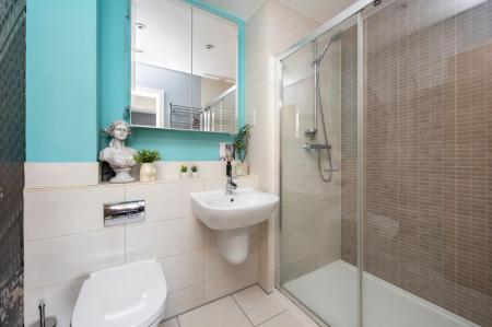 En-suite 2