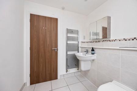 Top floor shower room