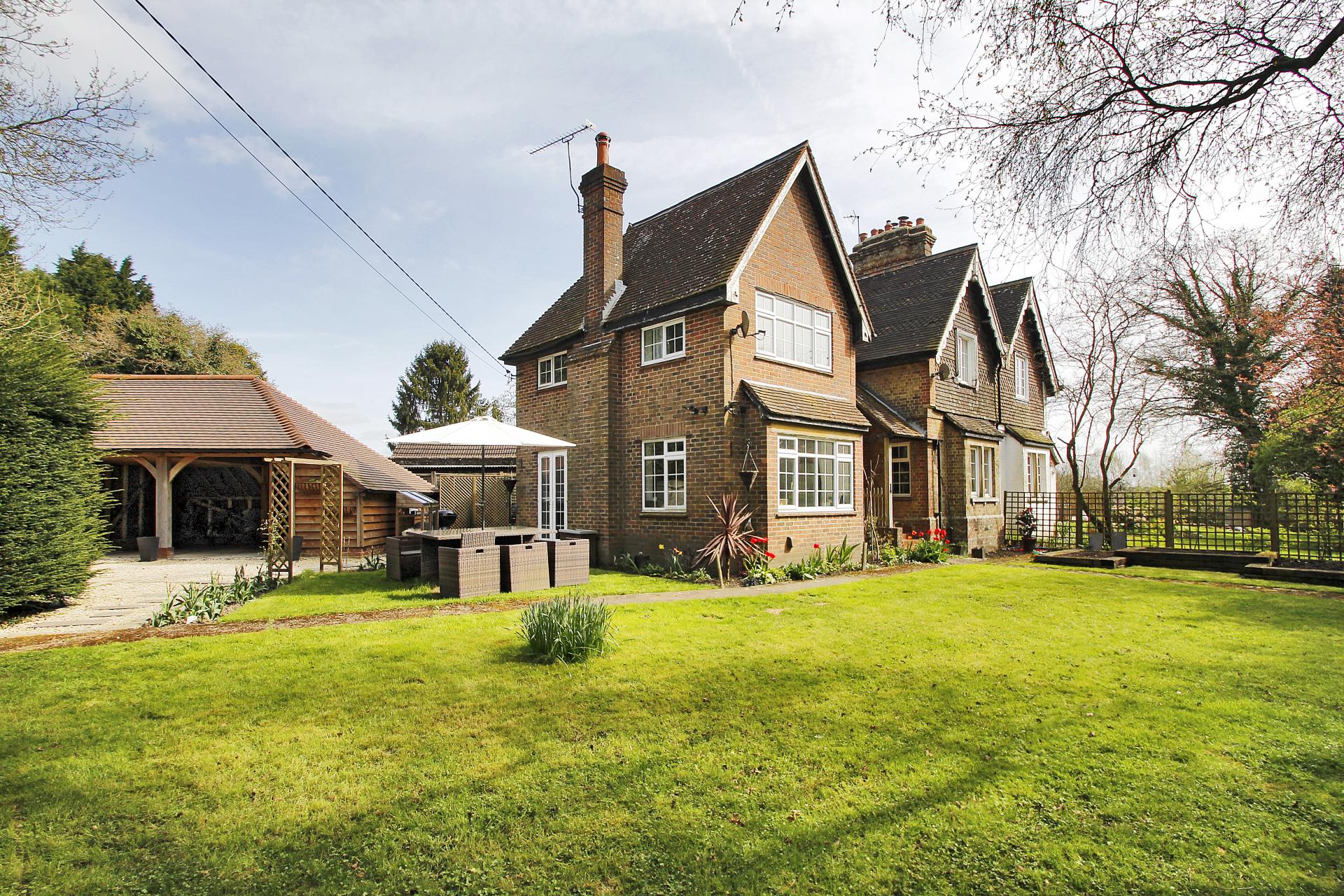 3 bedroom House for sale in Turners Hill