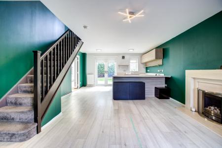 Living Room - Kitchen (2)