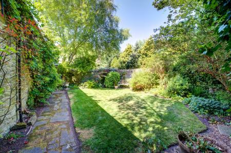 External Lawn (1)