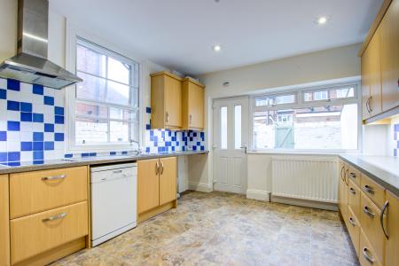 Kitchen 2