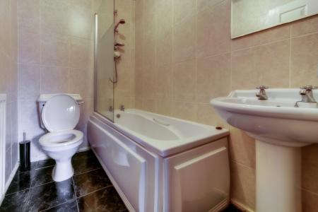 4A Eslington  Rd - NE2 4RH-2