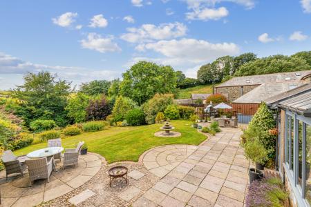 A03 - Lower Frogmore