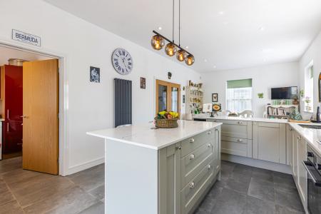 A14 - 9 Cator, Stoke