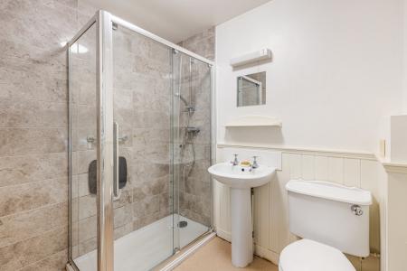 A12 - 5 Brookes Barn