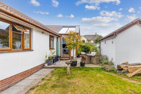 A06 - 1 Crokers Way,