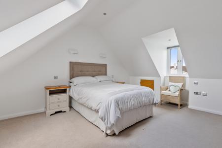 23 Bed 3 25 Start Ba