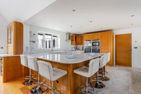 12 Kitchen - 25 Star