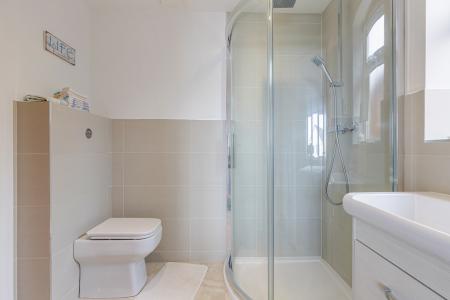 18 Bed 5 En Suite 25