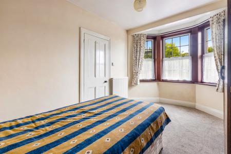 18 Bed 3 GF 14 Towns