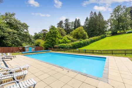 7 Swimming Pool 4 Sh