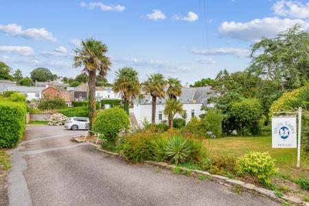 A08 - Flat 3 Whitela