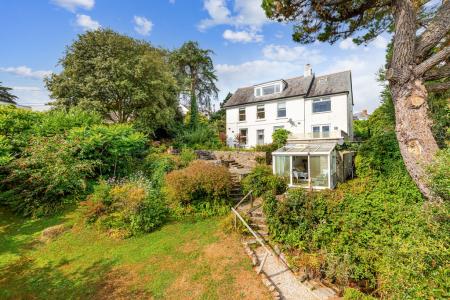 A01 - Flat 3 Whitela