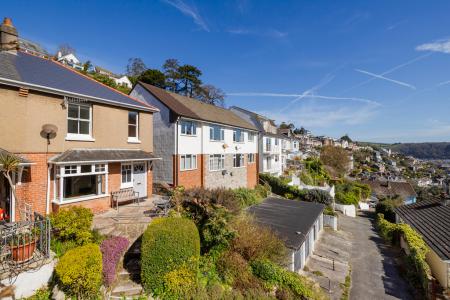 A01 - 156 Victoria R