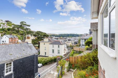 3 Aspect Dartmouth,