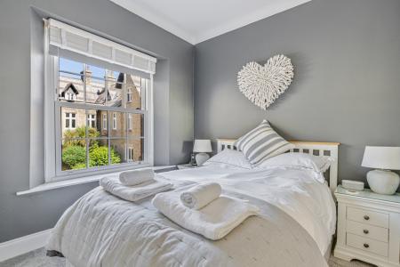 35 Bed 1 12 Sheplegh