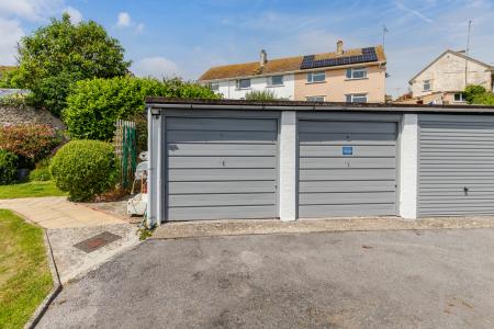 18 Garage 6 Stoke Ho