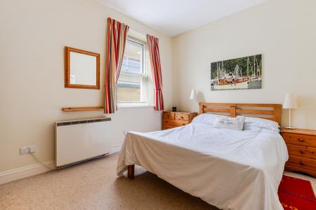 9 Main Bedroom 9 Ral