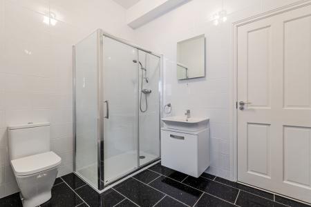 25 En Suite 14a Moun