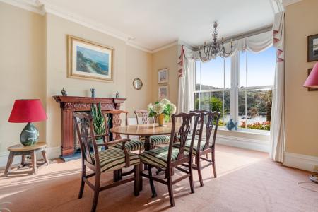 31 Dining Room Fairw