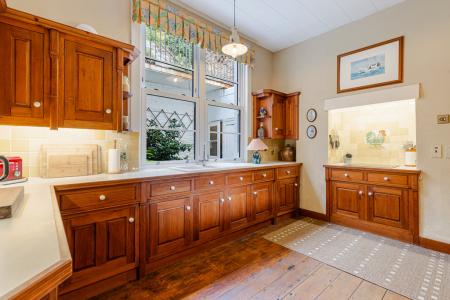 32 Kitchen Fairwinds
