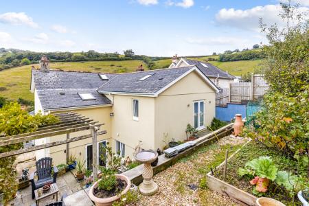 7 Rear Elevation & T