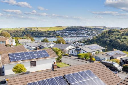 6 View 33 Churchfiel