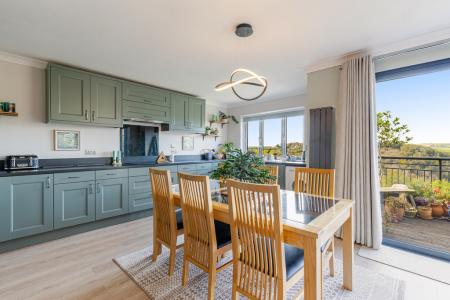 24 Kitchen Dining Ro