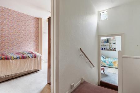 21 Landing 9 College