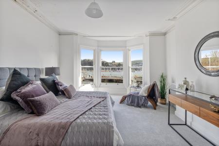 A06 - Flat 1a Church