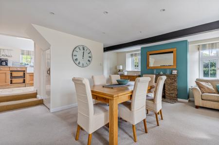 A16 - Bramble Cottag