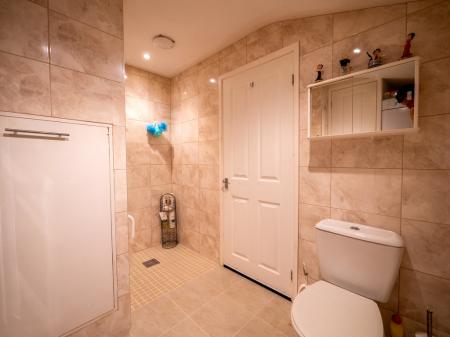 Utility/Shower Rm