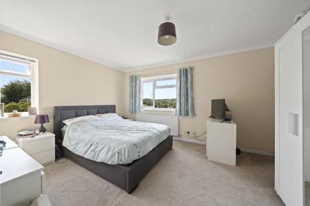 19 Linhey - Bed 1