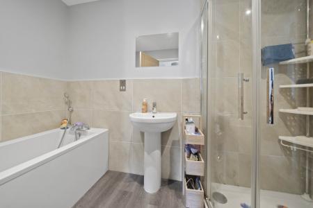 19 Linhey Cl - Bathr