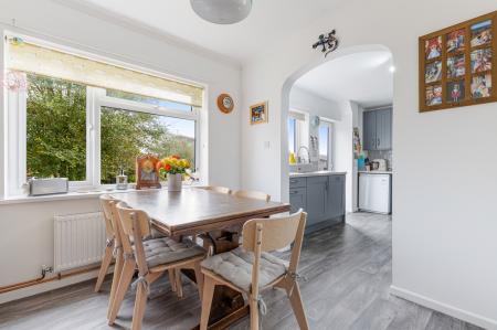 A16 - 2 Woodlands, C