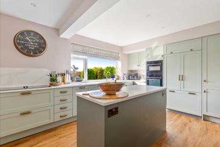 A08 - Holbrook Farm,