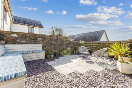 A06 - Holbrook Farm,