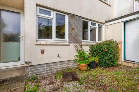 A04 - 3 Orchard View