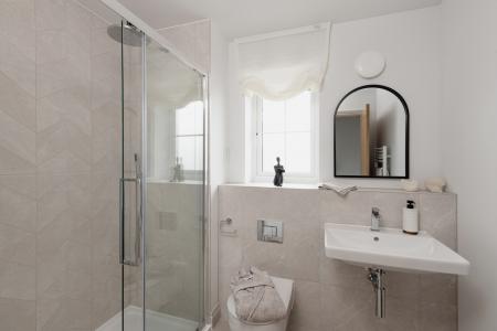 Coln Signature Home