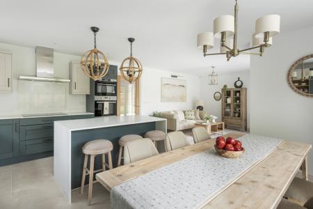 Coln Signature Home
