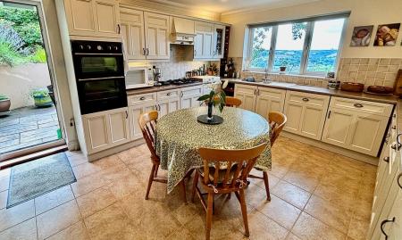 Kitchen Aug 25