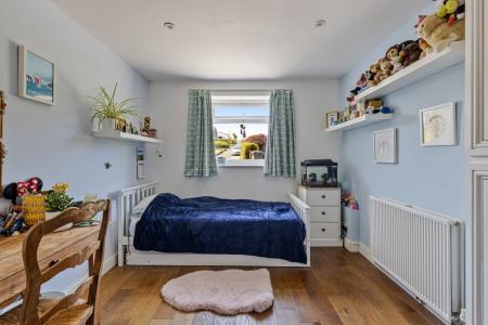 19 Bed 4 30 Start Ba