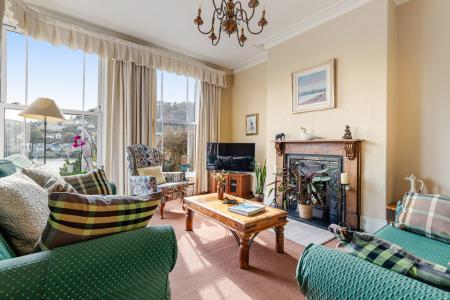 27 Sitting Room Fair