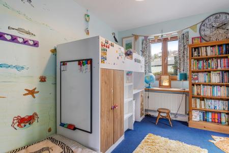 A19 - Bay Tree Cotta