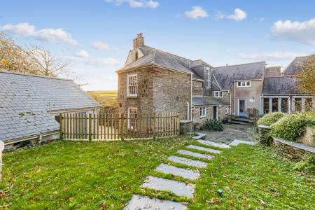 A08 - Lower East Far