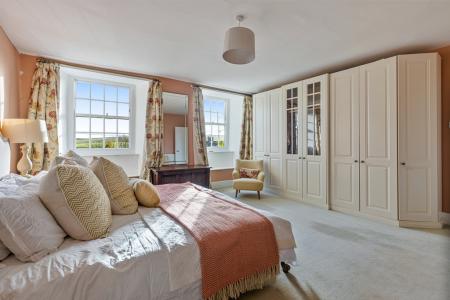 A28 - Lower East Far