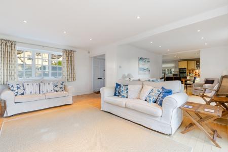 A12 - Homefield Hous