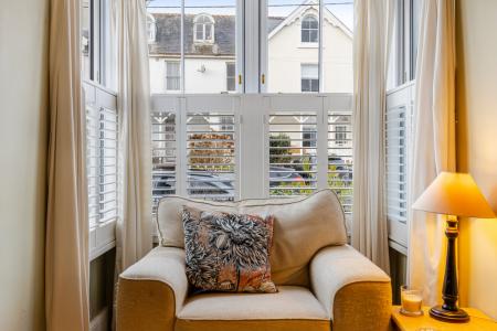 A09 - 18 Waverley Ro