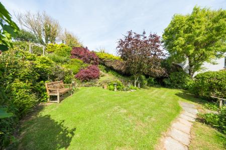 1303609-3-6849c86d74